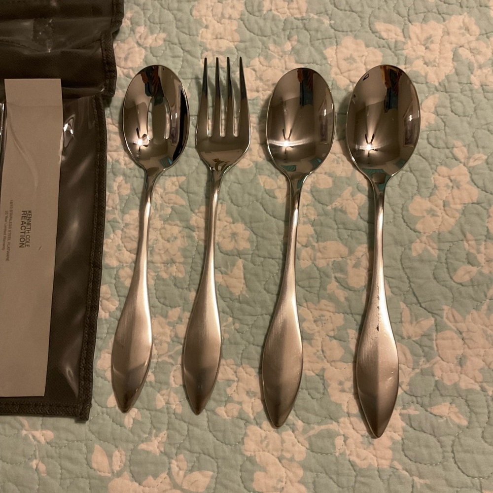 Serveware Set - Picture 8 of 12